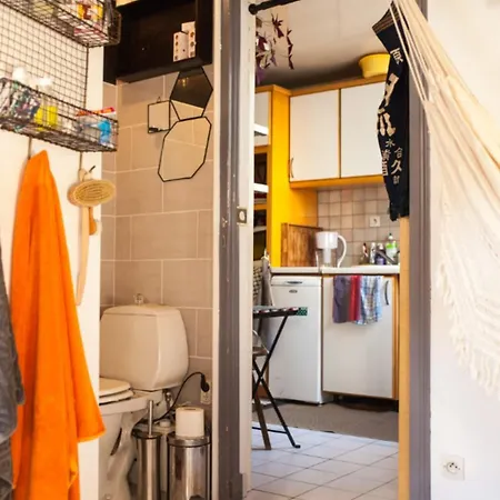 Cozy Near The Canal Saint Martin * Paryż